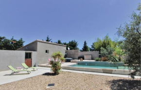 Beautiful Home In Montfavet